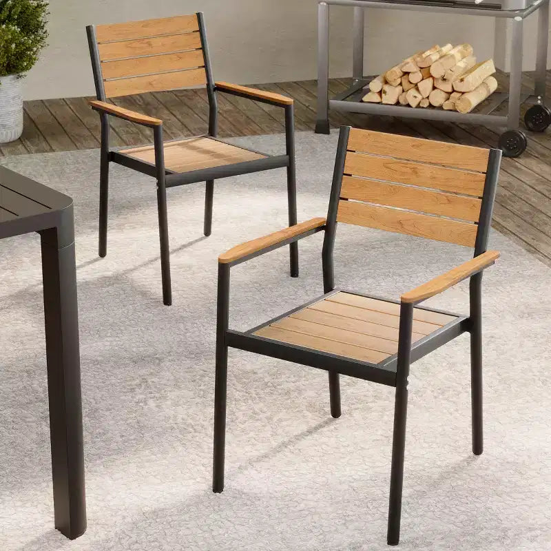 Chaise de salle à manger empilable d'extérieur avec accoudoirs, cadre en aluminium, grain de bois