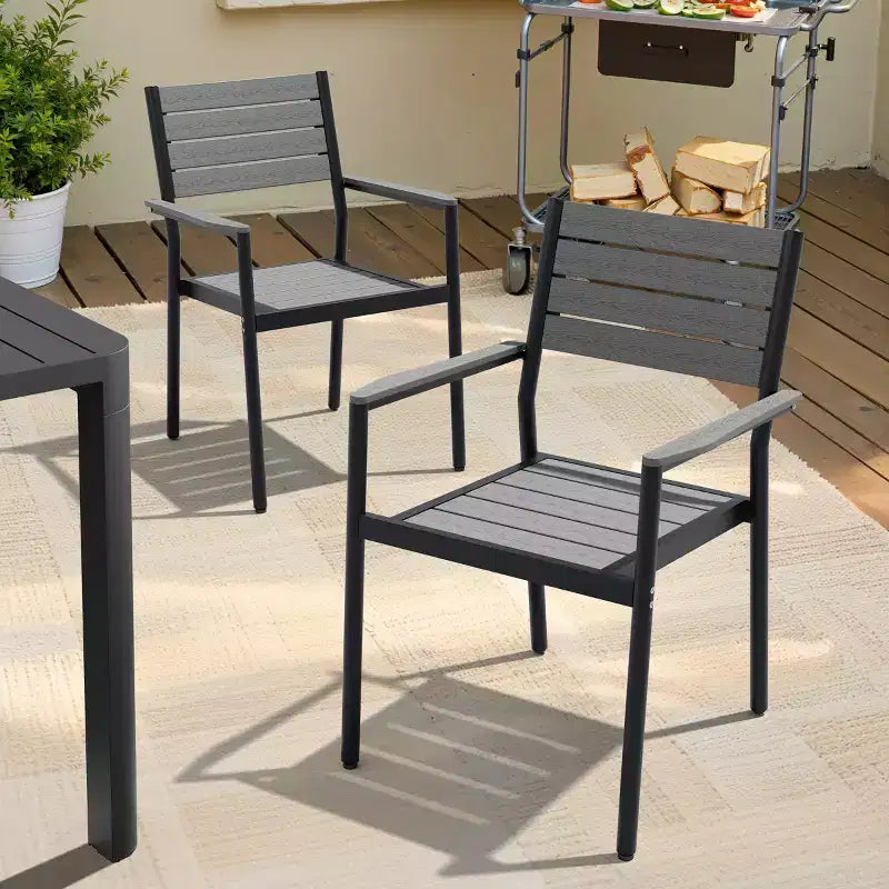 Chaise de salle à manger empilable d'extérieur avec accoudoirs, cadre en aluminium, grain de bois